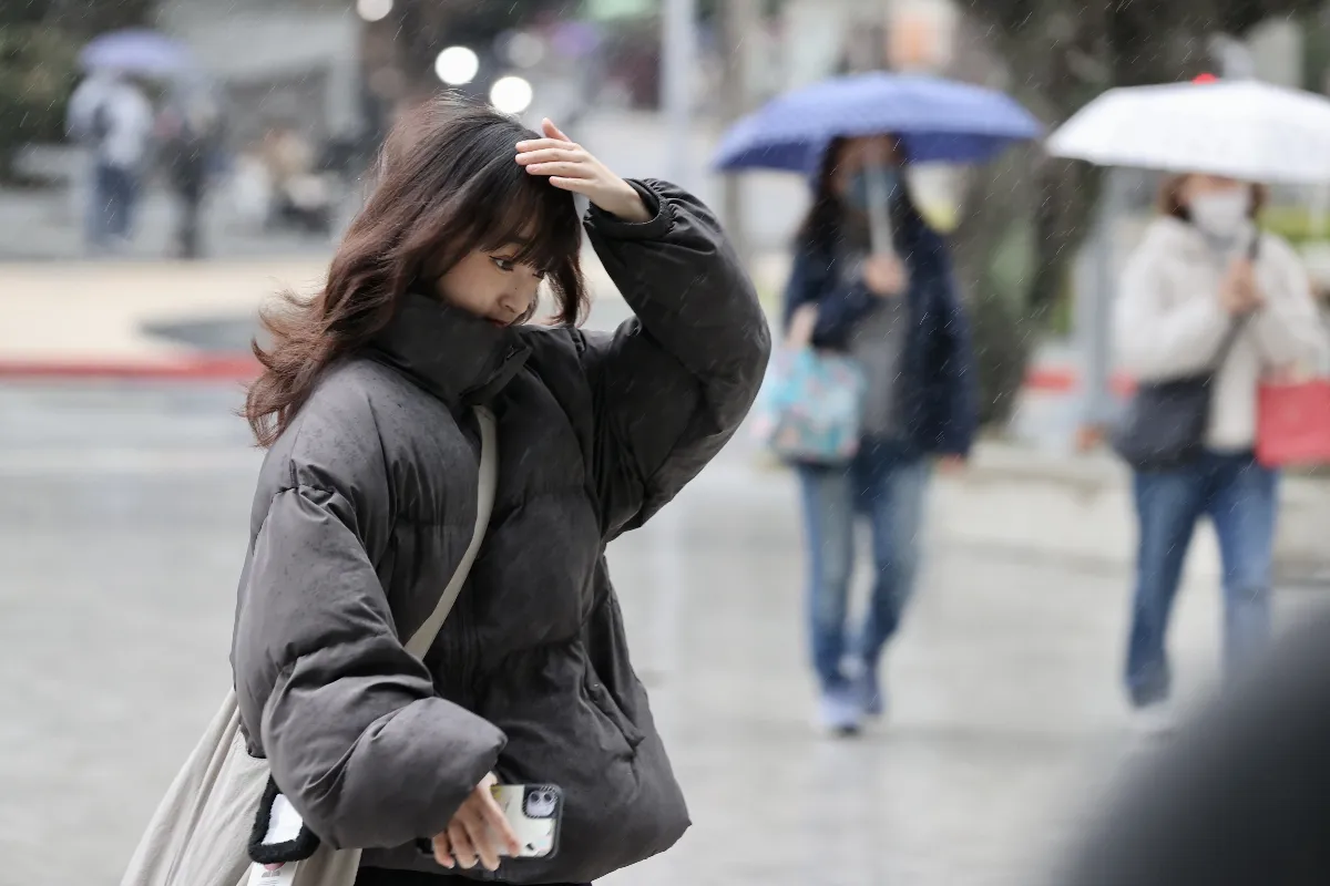 入秋最強冷空氣17日南下 下周氣溫下探13度