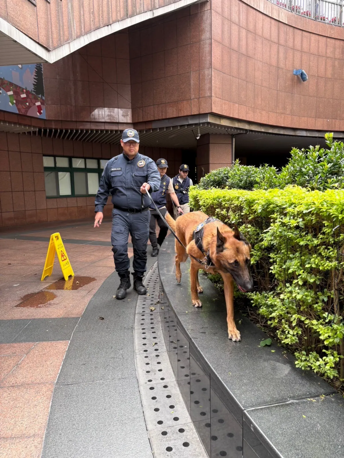 新北歡樂耶誕城今天開城 動員多元警力以智慧交通守護萬人