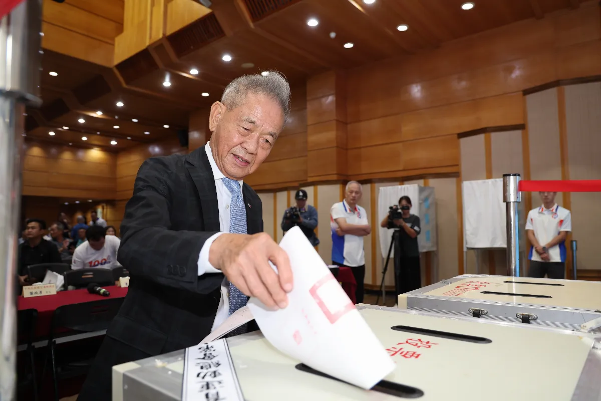 體壇／葉政彥連任體總會長 期盼推動全民運動