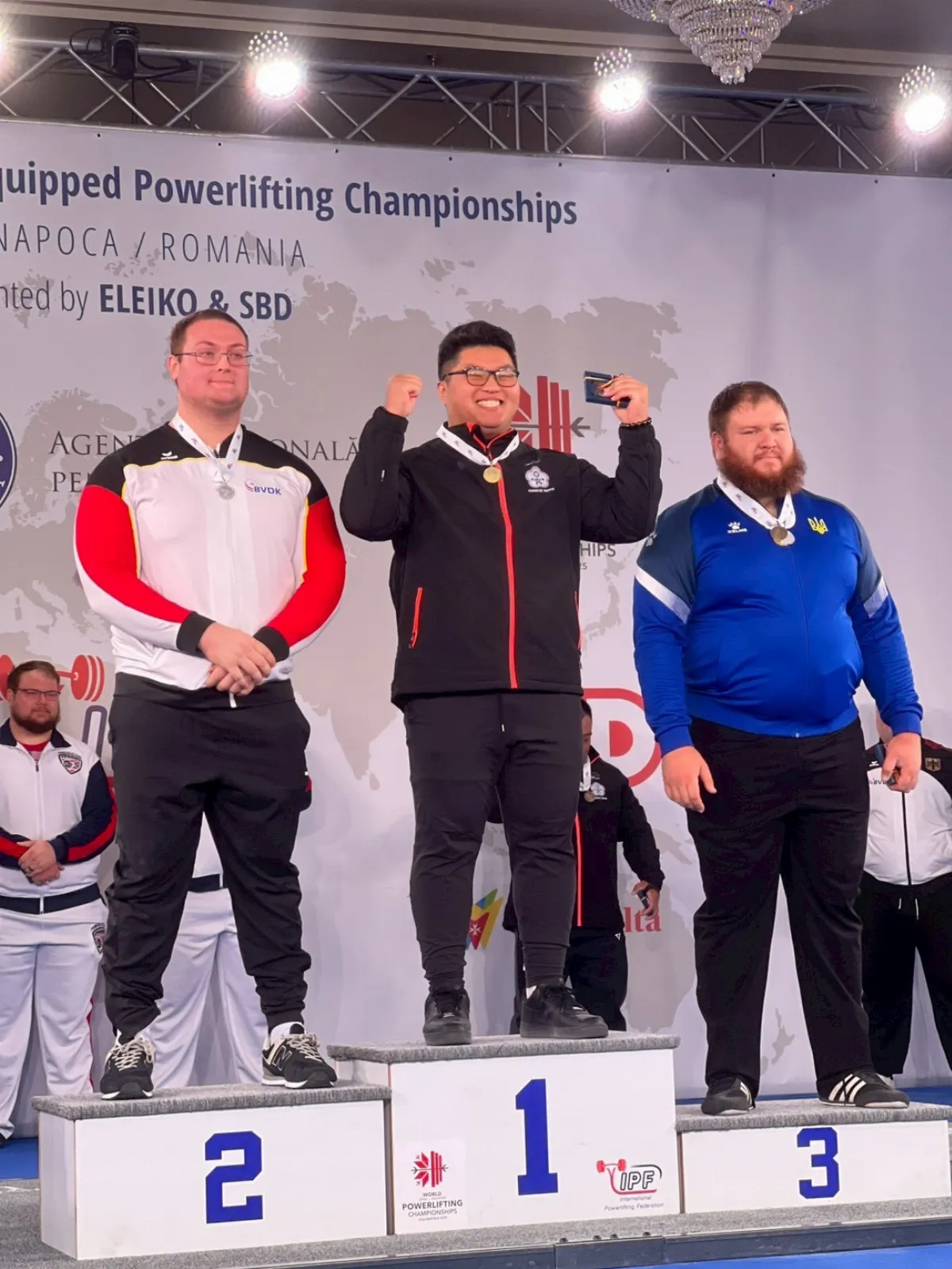 健力／巫翊俅世錦賽120+公斤級硬舉摘金 我國斬獲30面獎牌