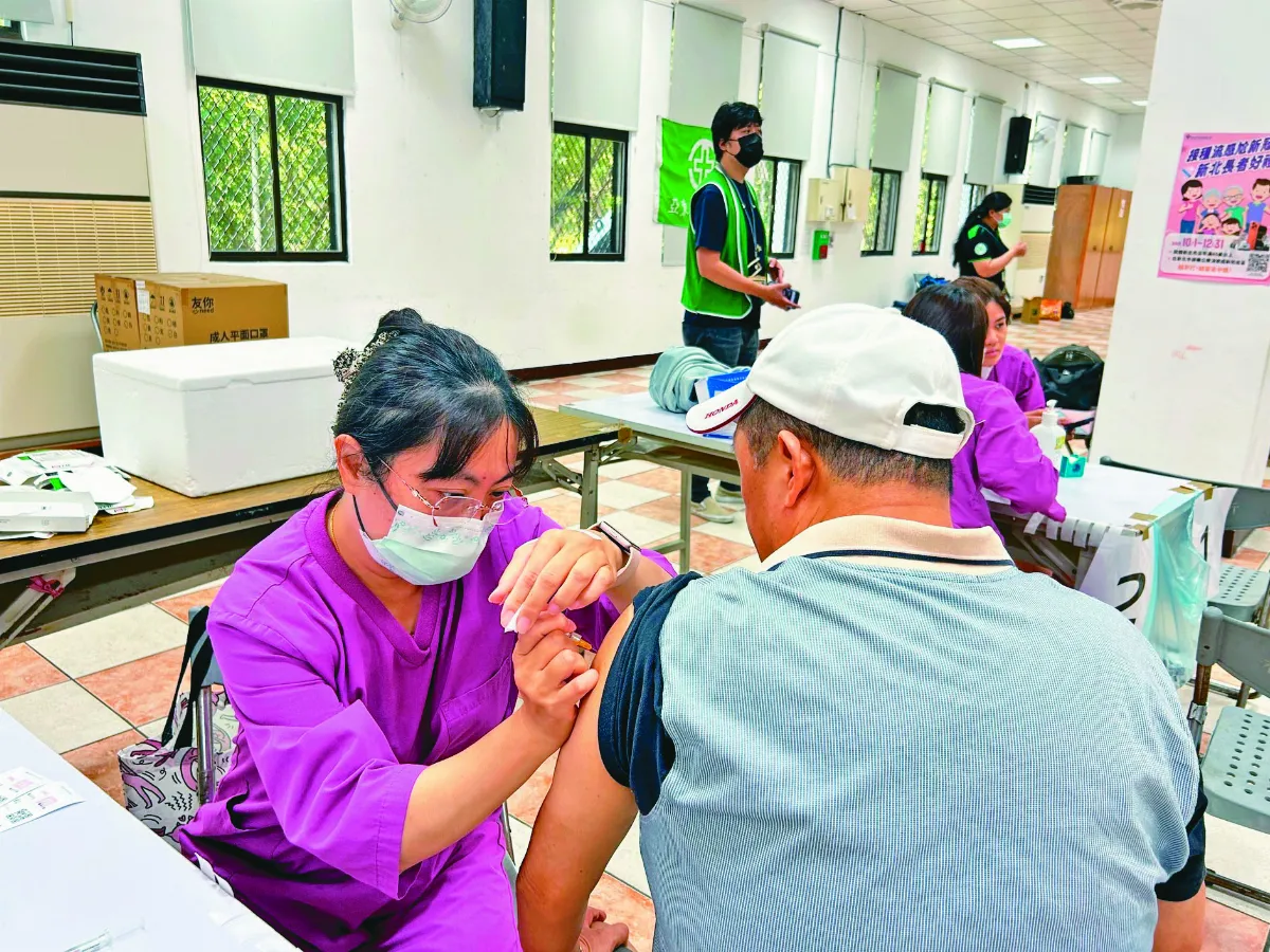 流感疫苗打氣史上最旺已用逾9成  疾管署增購15萬劑