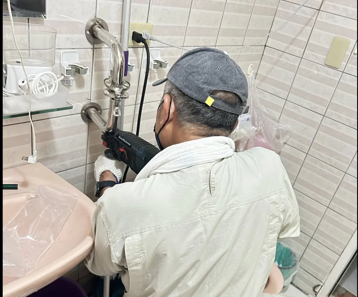 居家安全升級 獨居長者靠扶手找回行動自信