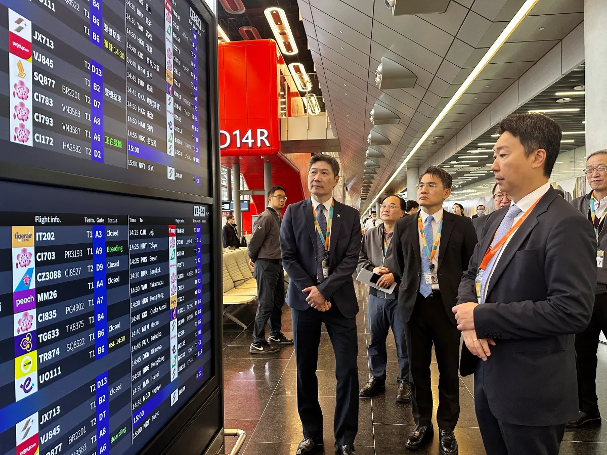 交長視察桃機三航北登機廊廳 試營運2天9航班近兩千旅客