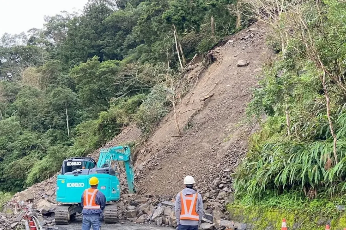 太平山聯外道路邊坡崩塌搶通 園區8日上午8時開園