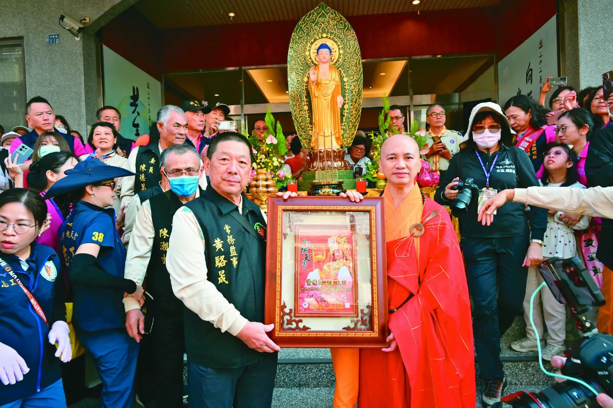  岡山講堂  備香案恭迎四方媽祖