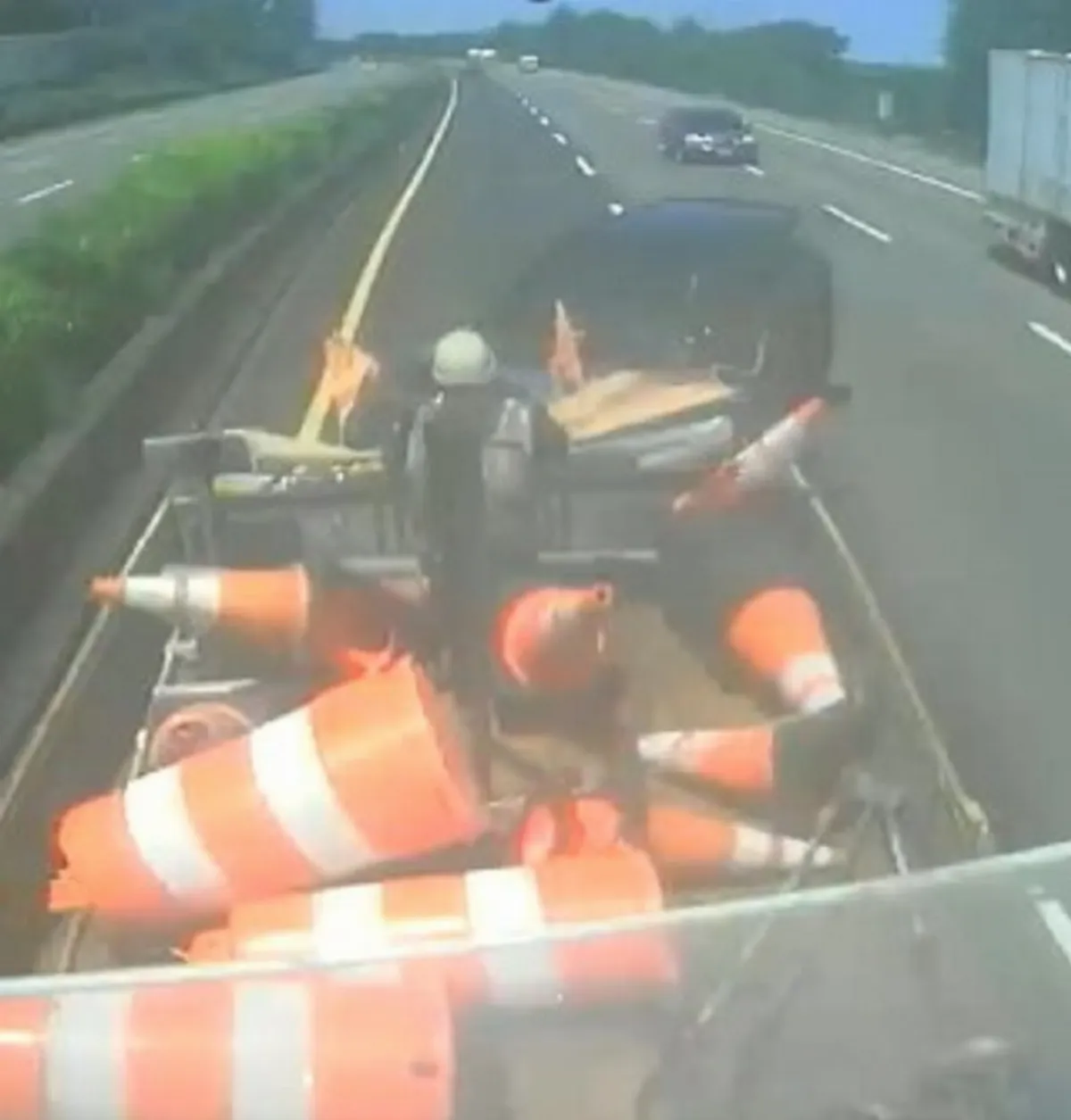 輔助駕駛系統短距離難辨 國道3起追撞緩撞車事故