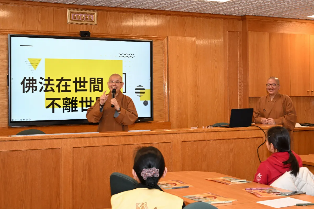Toronto Buddha’s Light Members Strengthen Media Skills to Advance Humanistic Buddhism Online