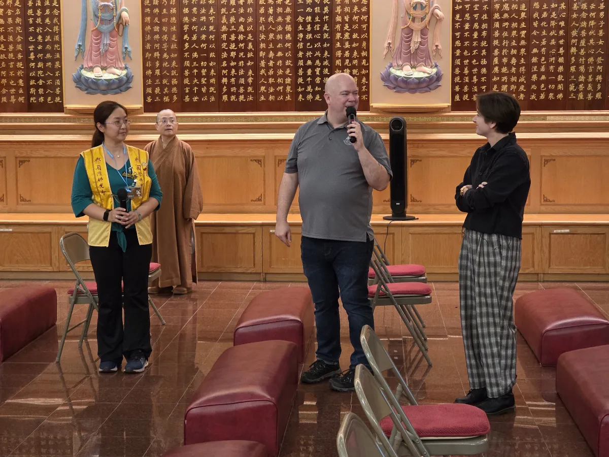 Xiangyun Temple “Easy Digging” Film Screening — Digging Inward, Seeing the Self