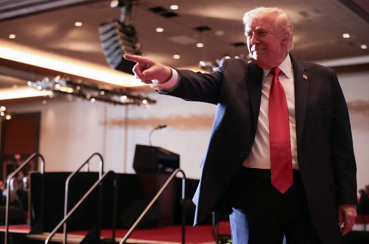 川普放行輝達H200對中出口  引發華府鷹派強烈反彈