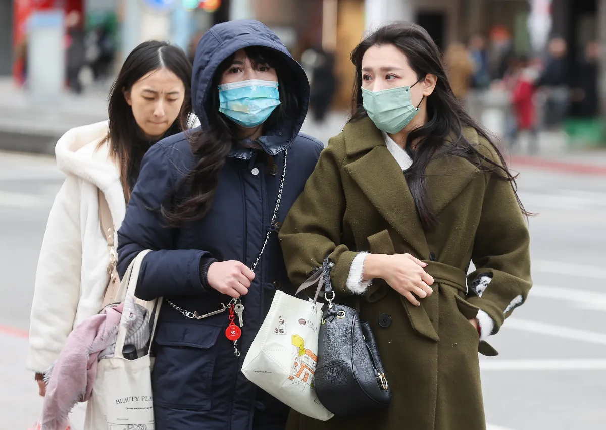 入冬首波大陸冷氣團周末報到 低溫探10度