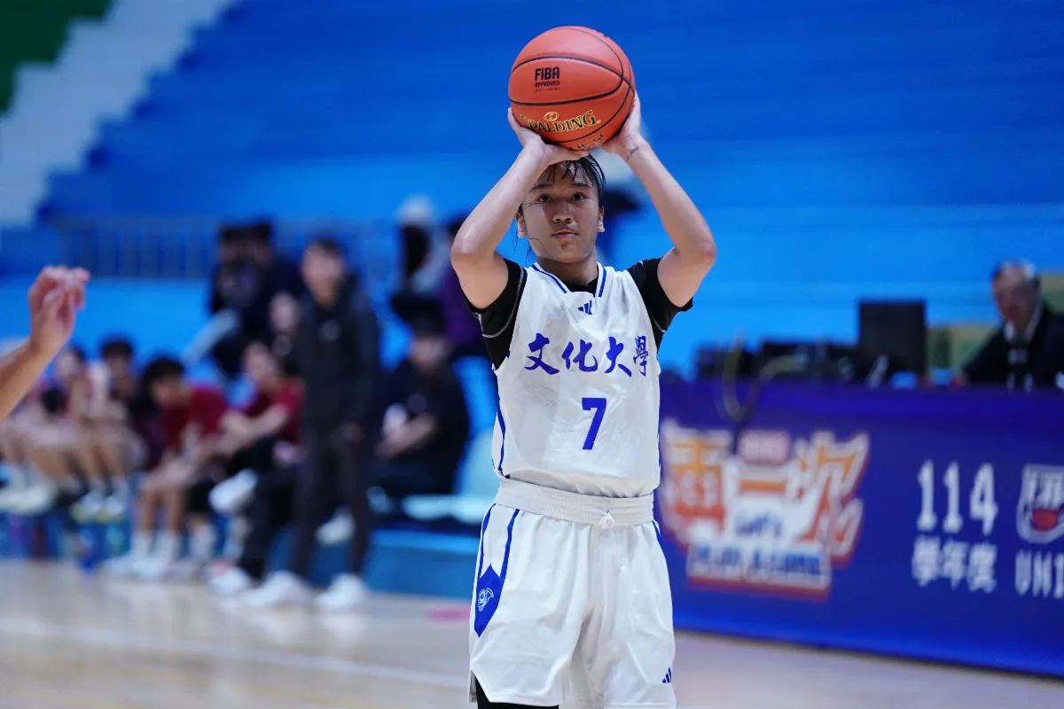 UBA／鐵了心要破紀錄 文化李恩芯單場45投轟56分