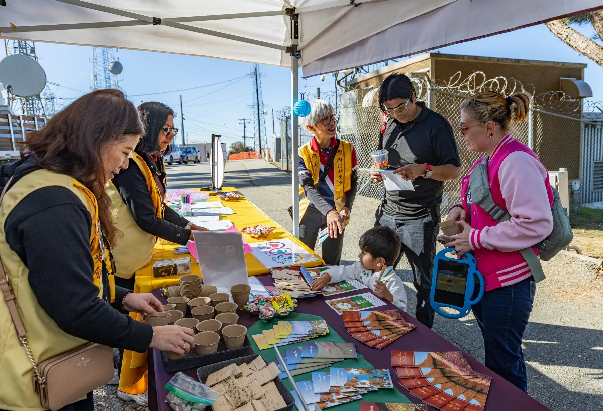 From Landfill to Landmark: Hsi Lai Temple Promotes Environmental and Inner Wellness at Nike Hill Renaming Fair