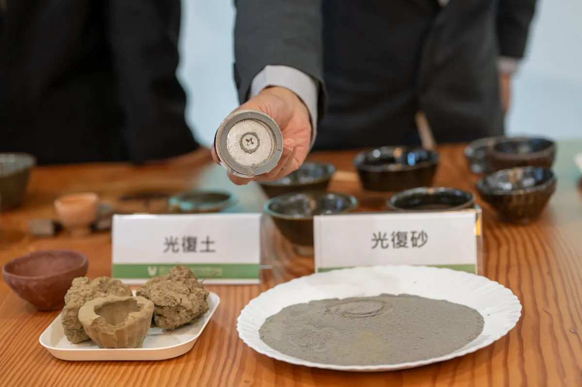 工藝中心檢測馬太鞍溪黑泥 災後重建新思考契機