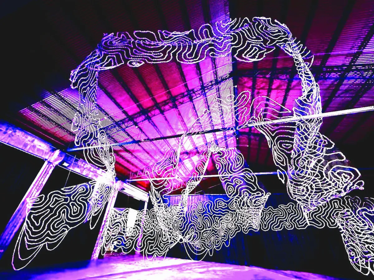 流動的纖維光影 日夜皆美