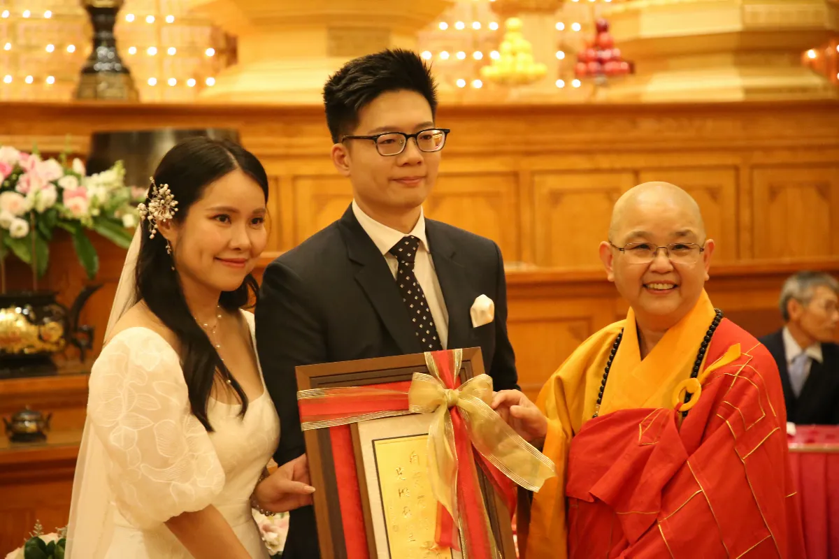Blessed Union Before the Buddha: A Heartfelt Buddhist Wedding at Fo Guang Shan Toronto