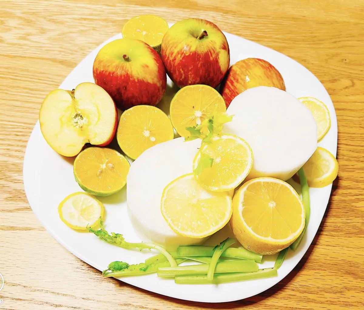 【節氣養生】冬至 清補開胃 蜜蘋果蘿蔔沙拉