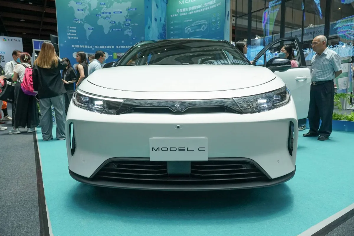 科技跨足汽車  鴻海電動車事業每年估成長三成