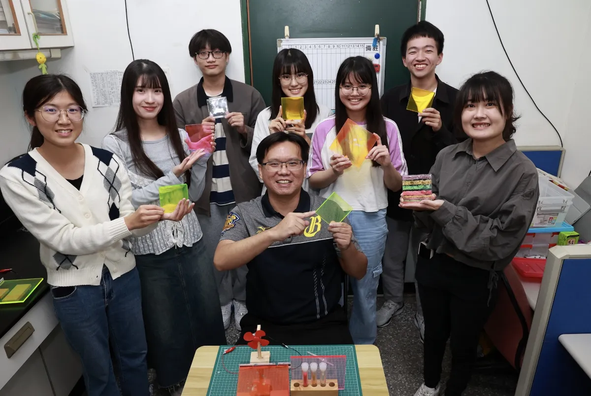 把光「轉個彎」 讓窗戶建材成為新一代太陽能系統