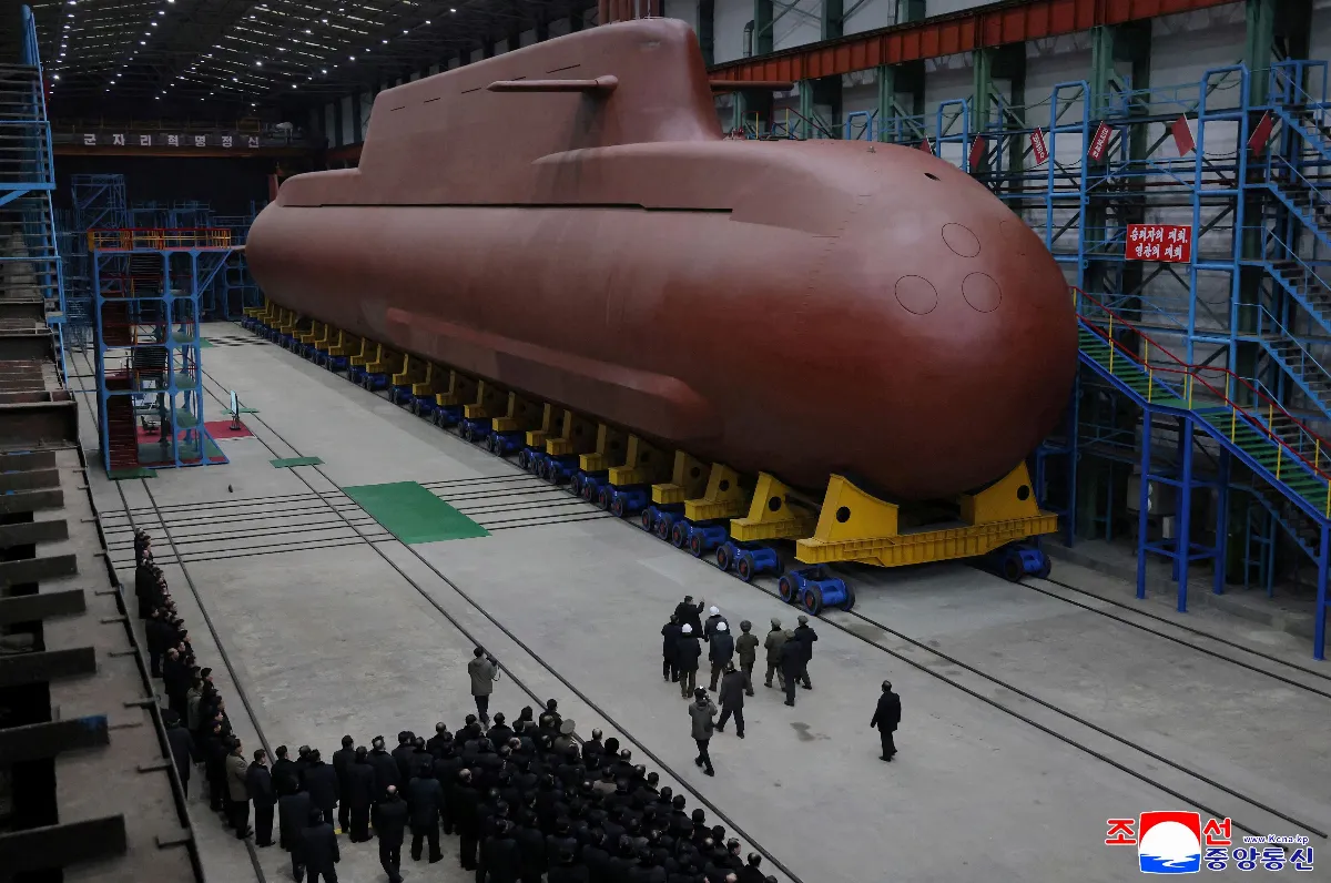 北韓首公開核動力潛艦 南韓情報專家分析虛實