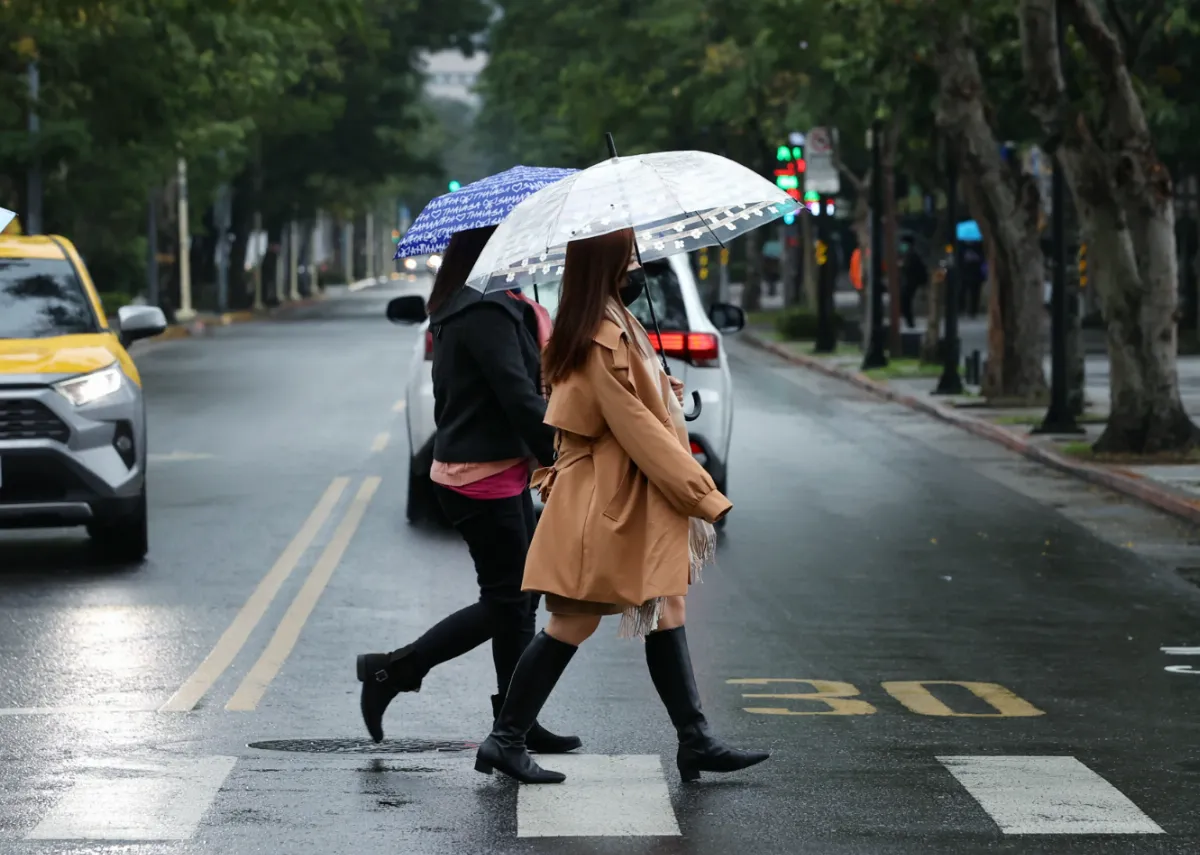 元旦愈晚愈冷 北北基發大雨特報