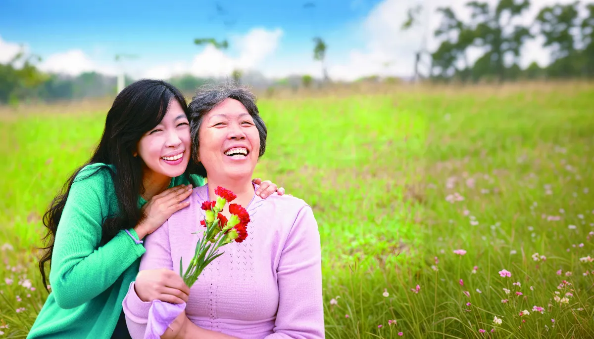 【幸福旅程】花火般的母親笑容