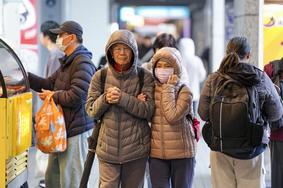 強烈大陸冷氣團明來襲！ 後天轉乾 周三「低溫下探7度」