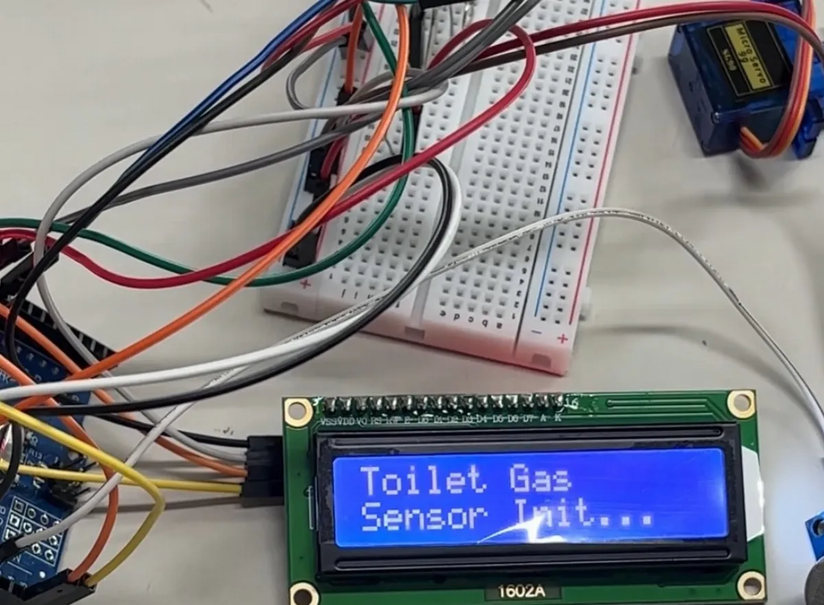 公共廁所也很智慧　高中生研發異味偵測儀奪獎