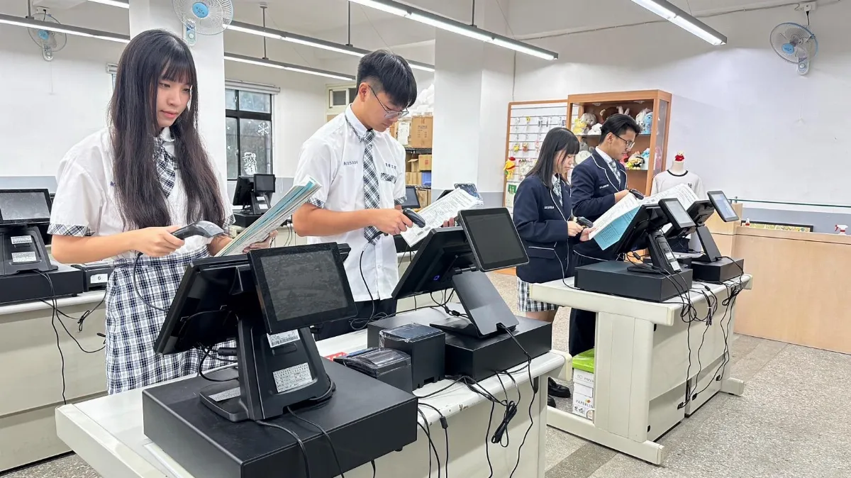 全中教與豫章工商簽署團體協約 確立發放年終獎金規範