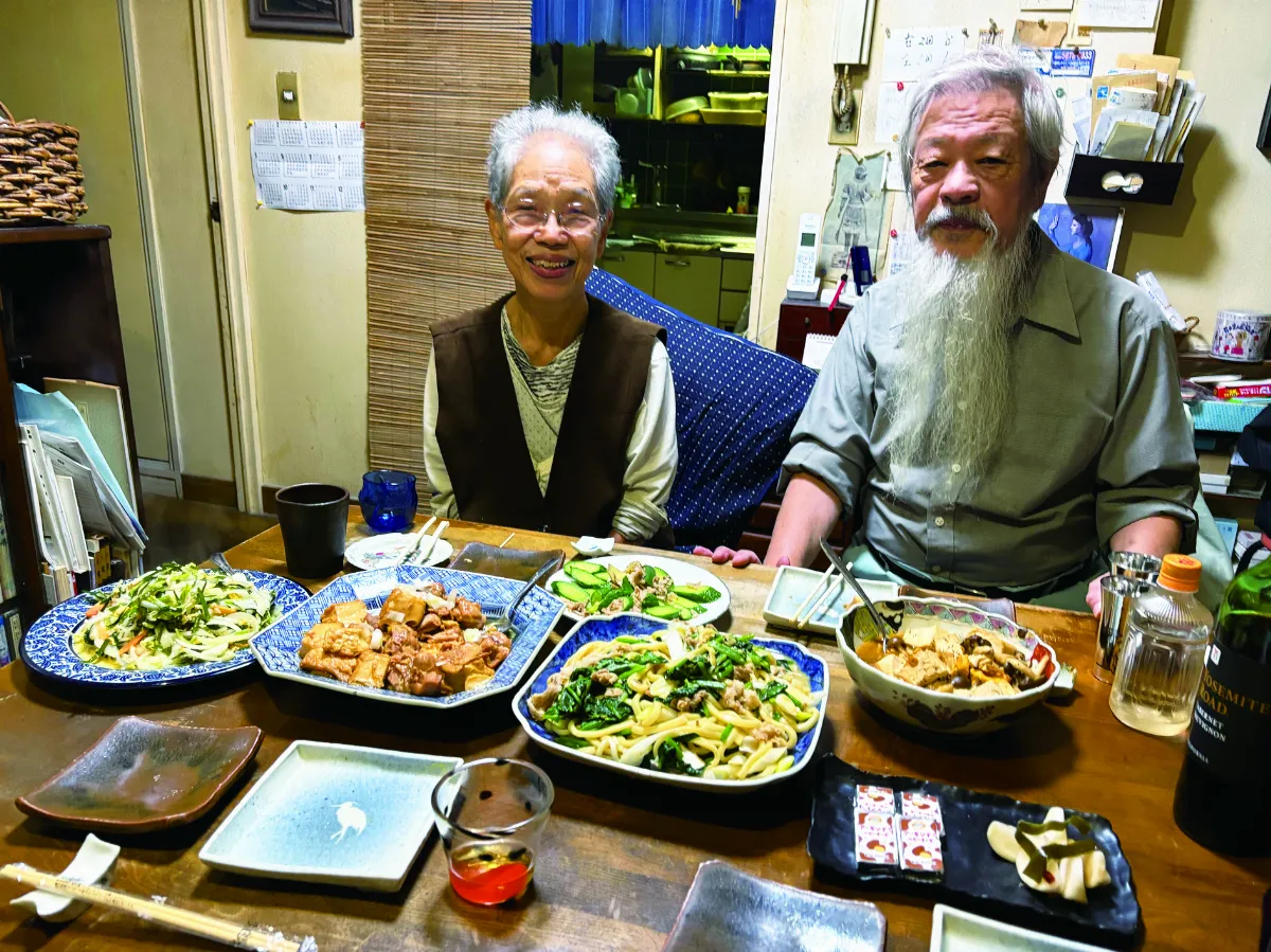 【斗室有燈】斷肘書法家的故事