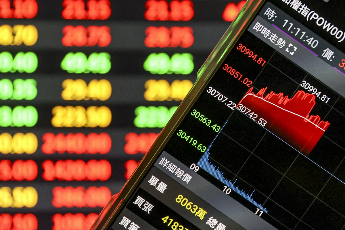 台股再創新高逼近31000點 今漲234點收30941點　