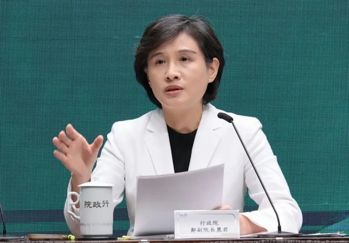 鄭麗君率隊敲定台美關稅15%不疊加 卓揆明赴桃園接機