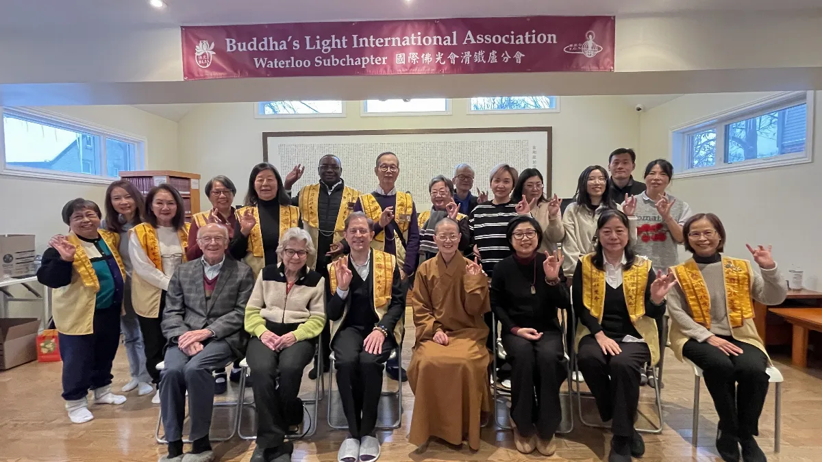 Toronto Lecture Examines Scientific Perspectives on Group Buddhist Practice