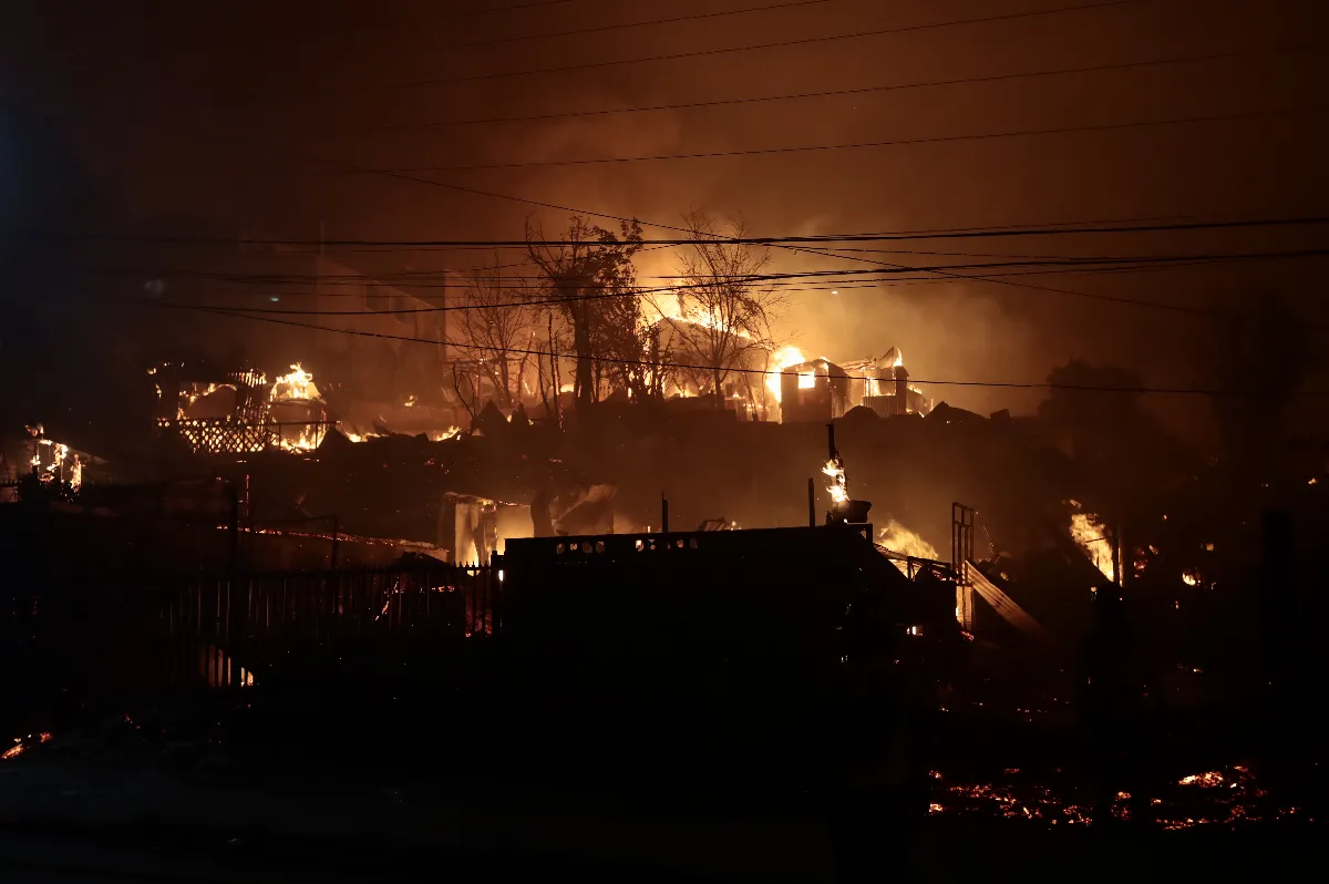 智利野火連燒3天吞噬數座城鎮 至少20人罹難