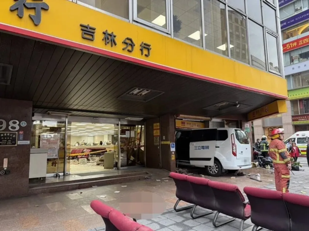 三立採訪車撞進彰銀釀10傷 北市勞動局將安排勞檢