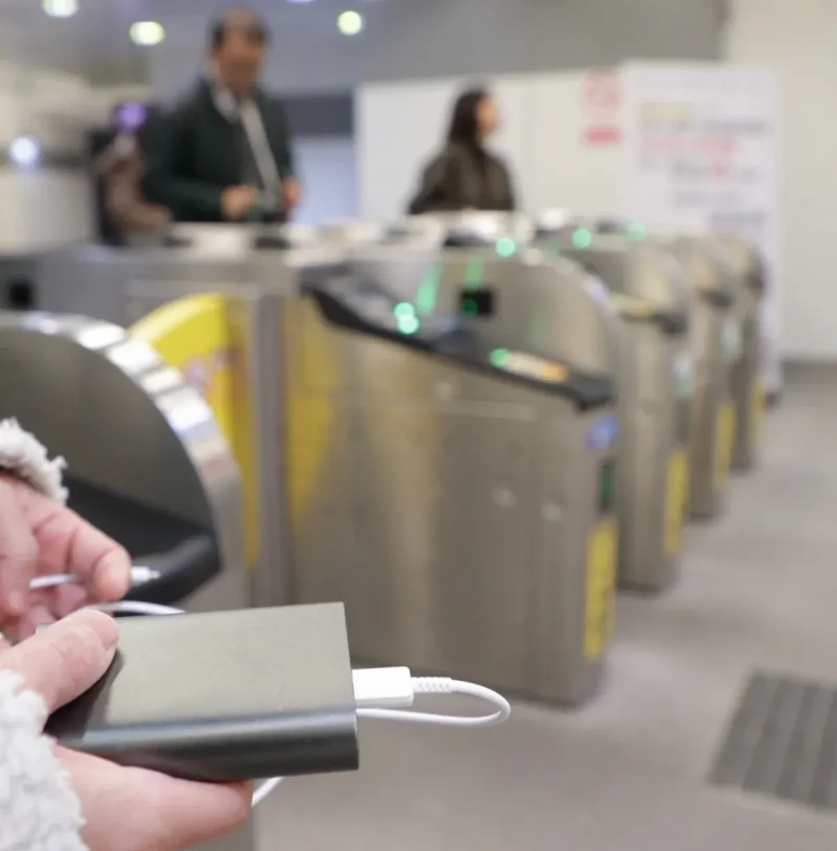 北捷文字說法惹議致歉 強調未禁用行動電源