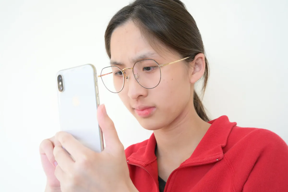短影音滑不停 醫：短片視覺症候群傷眼