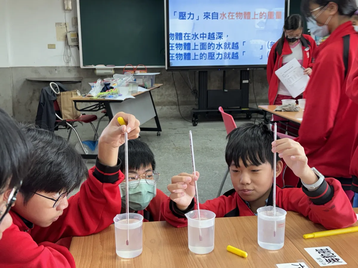 化身海洋科學家 跨齡共學從數據中解密大海奧秘