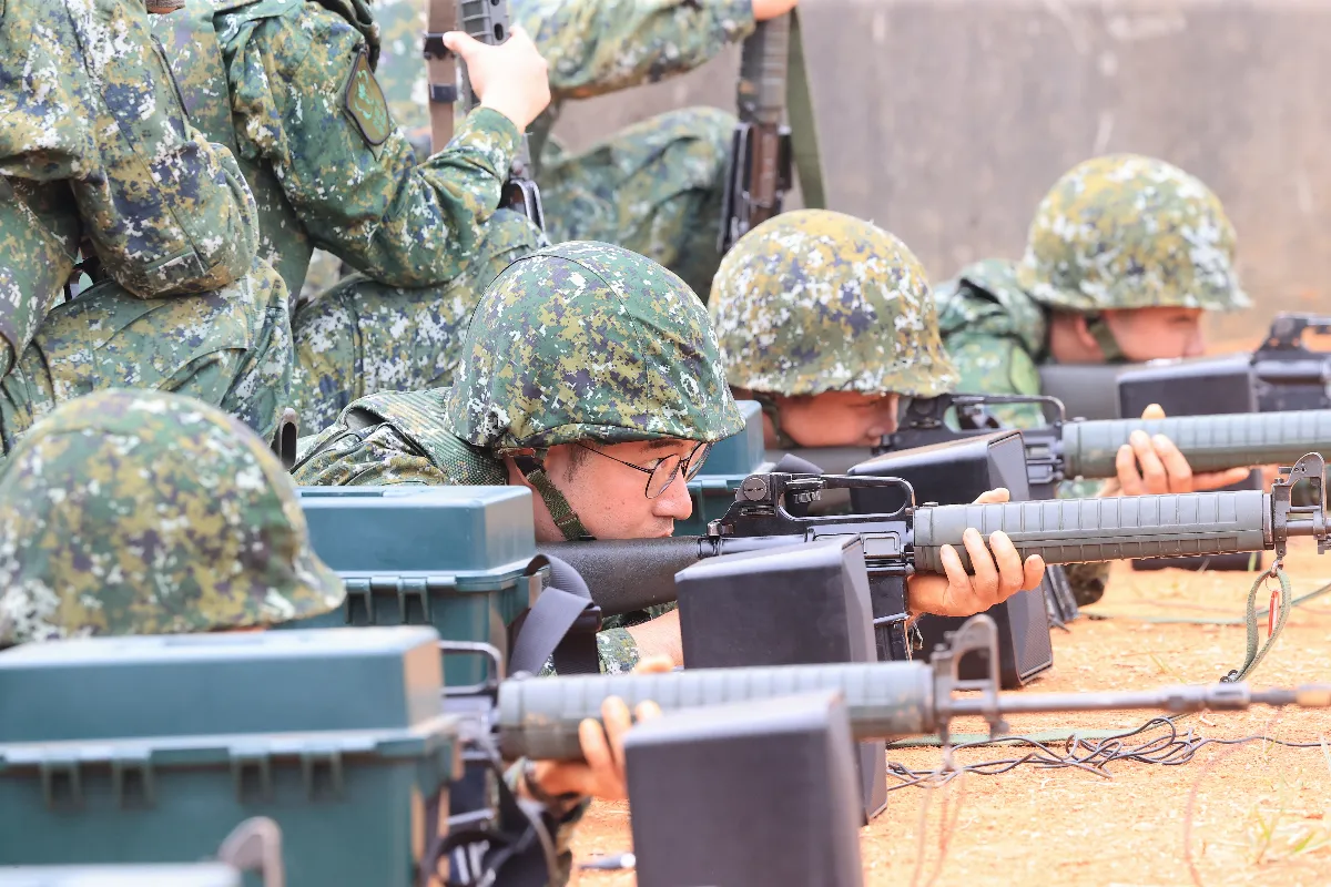 強化聯合作戰 1年期義務役將編成步兵營