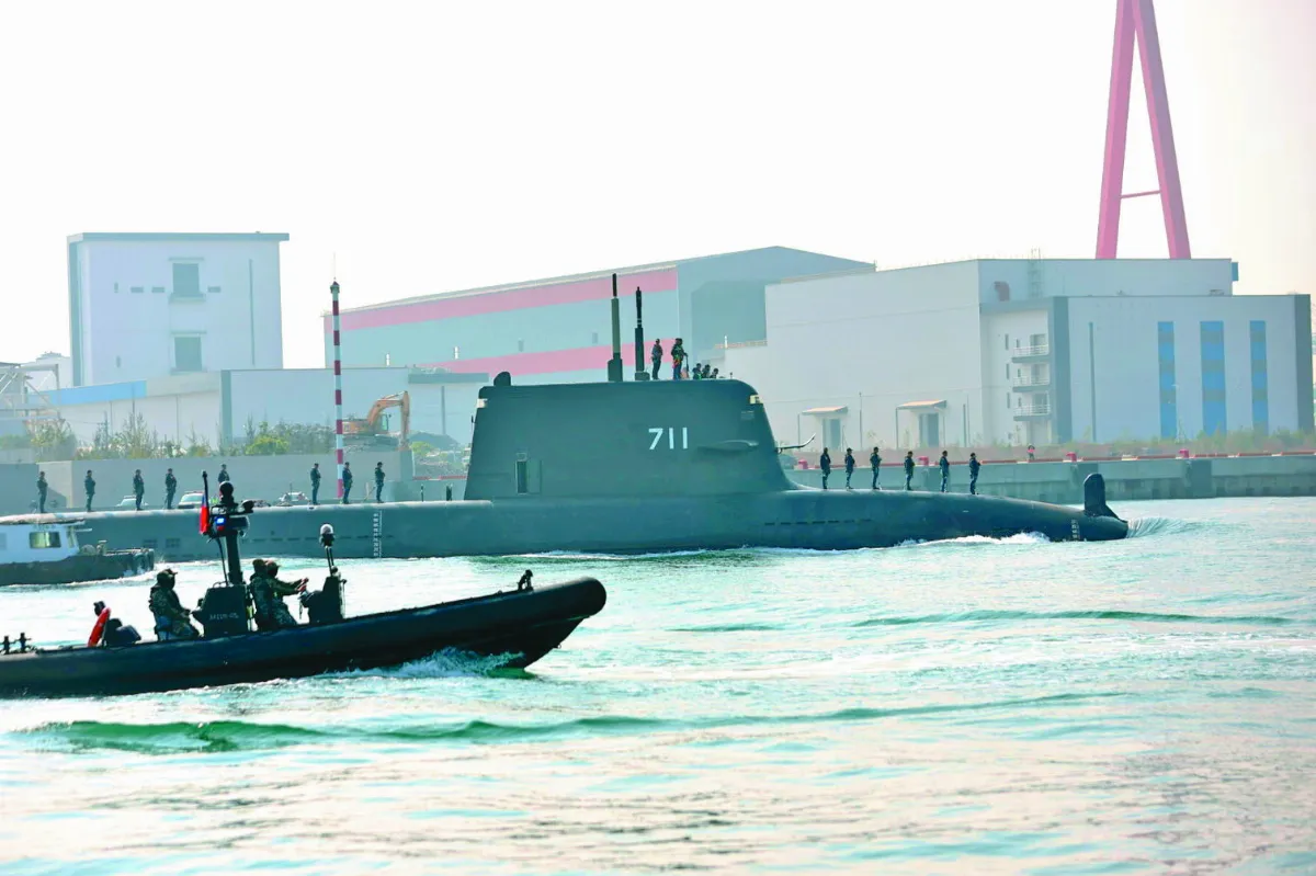 海鯤艦2度潛航測試 軍事迷喊加油