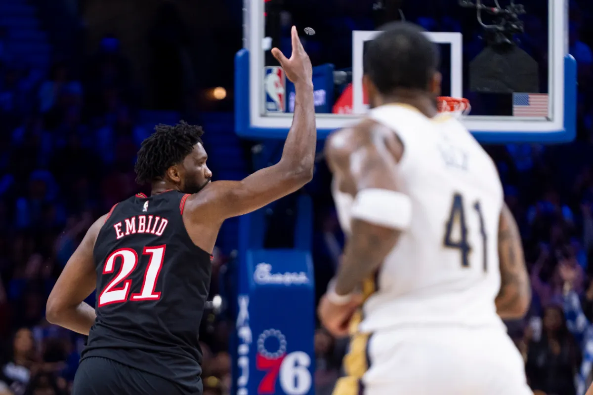 NBA／安比德40分領軍七六人擊敗鵜鶘 迎喬治禁賽25場首勝