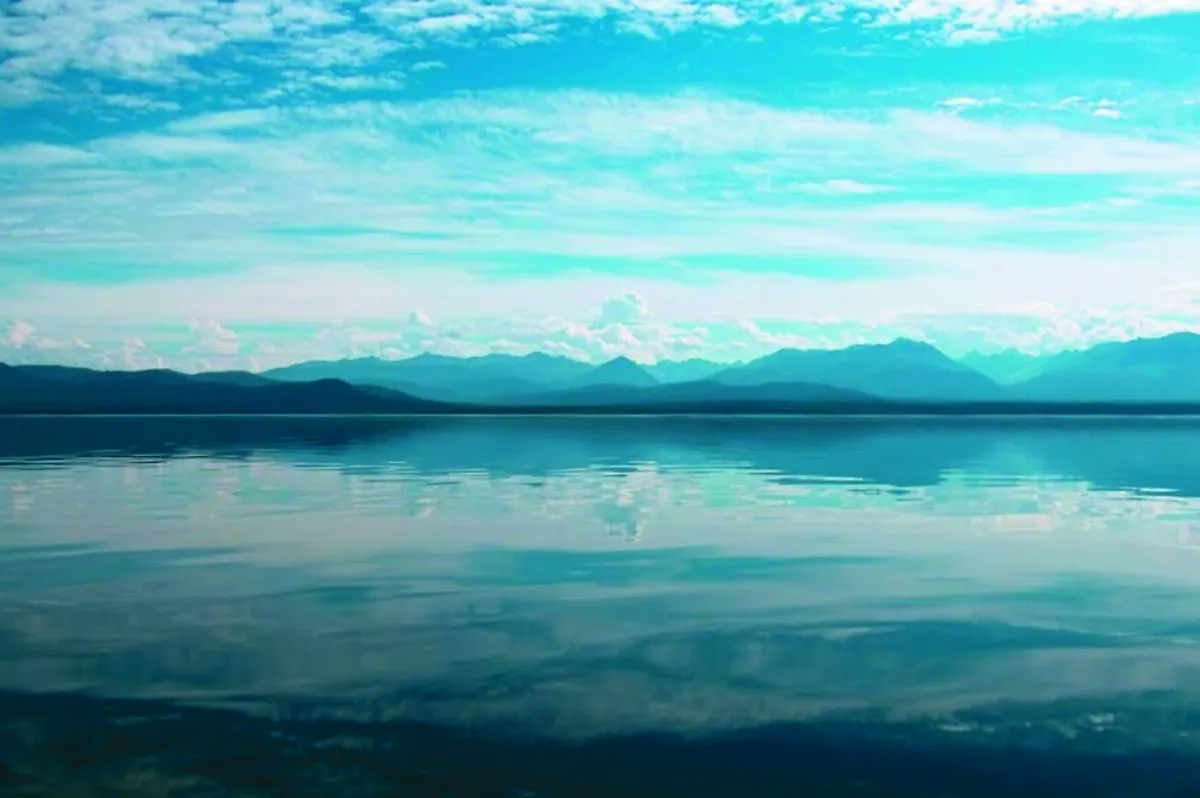 最清澈湖泊告急 外來藻入侵