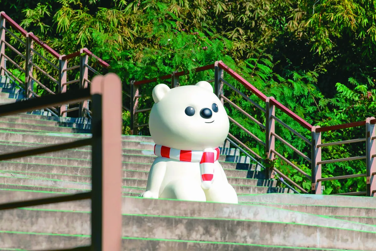 蘭潭景區升級 大白熊迎春