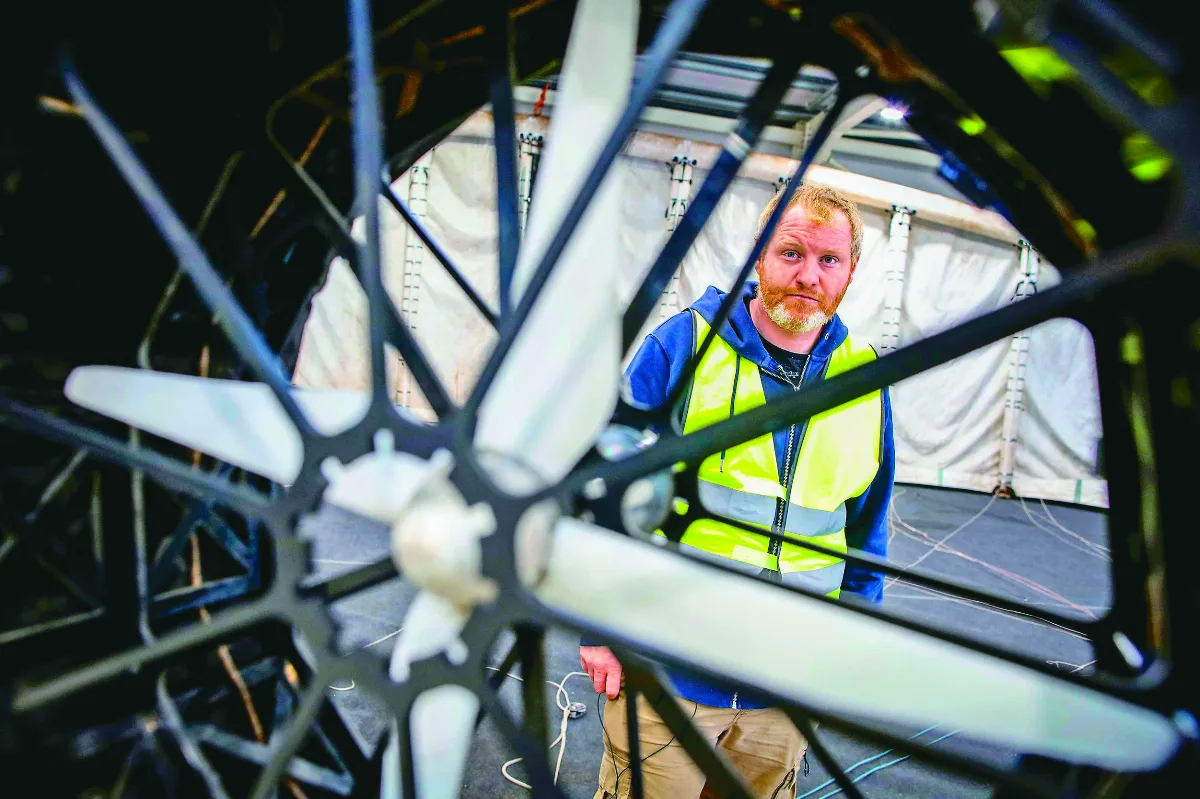 地面基建需求低 巨型發電風箏飛進偏鄉