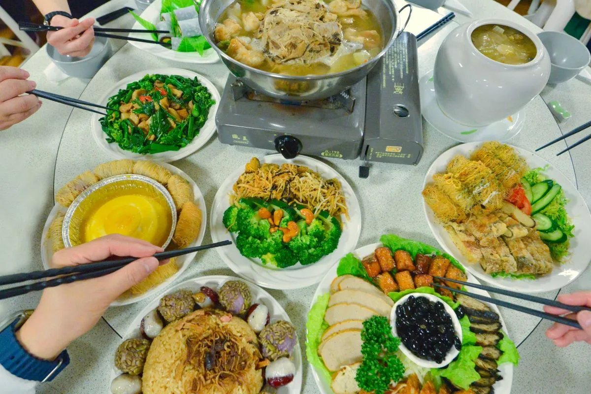圍爐團圓不發胖 輕盈護腎過好年