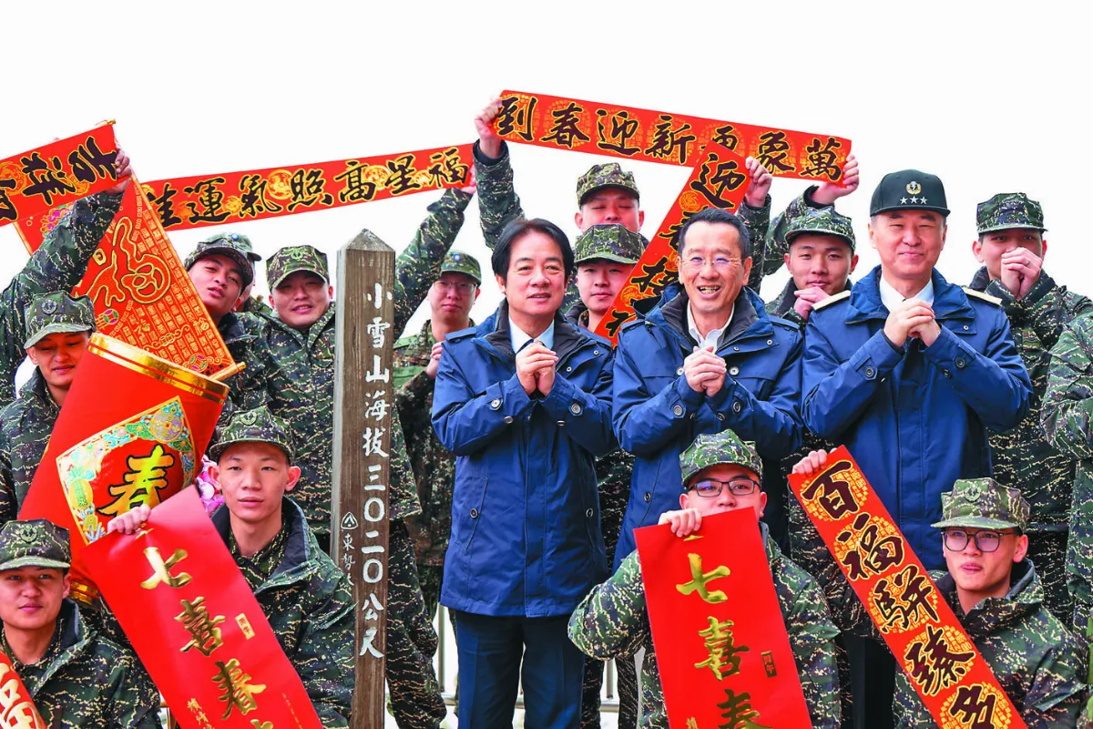 總統登小雪山拜年 談話聚焦國防經濟