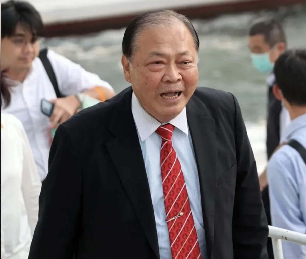 陳光復摔下階梯送醫治療 澎湖縣府：副縣長代理縣政