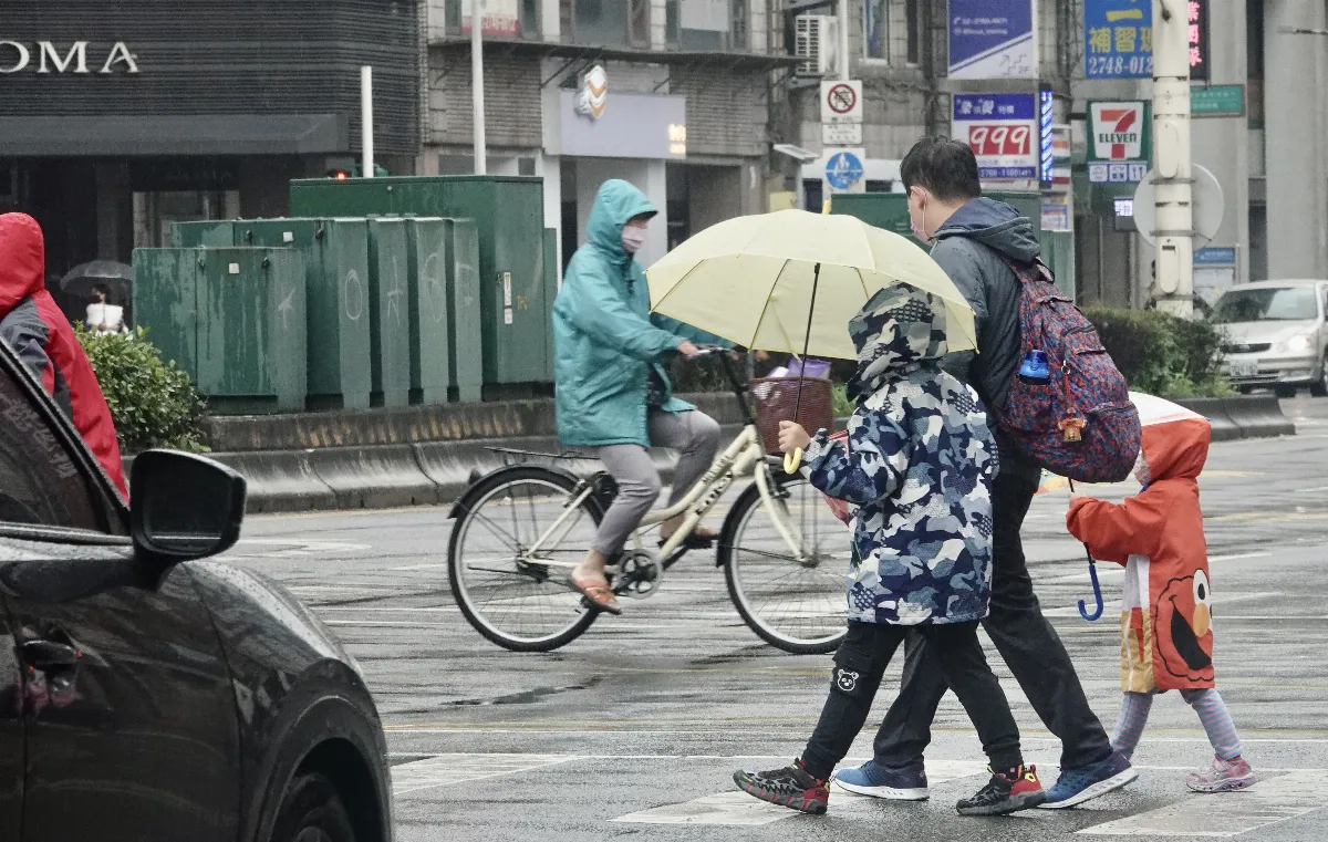 今北部偶有短暫降雨 25日東北季風增強