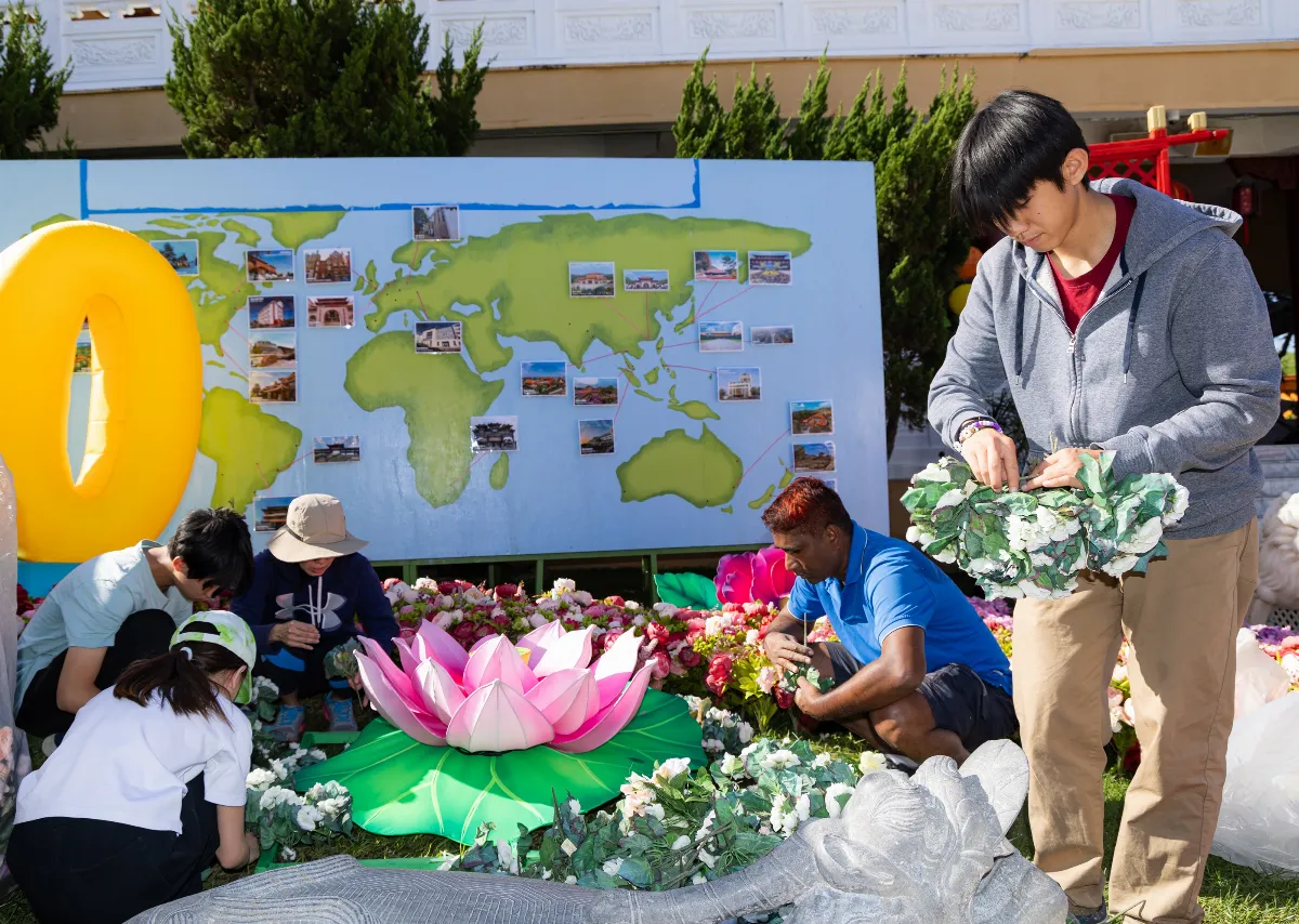 Day of Giving Volunteers Prepare Hsi Lai Temple for Lunar New Year, Celebrating Harmony and Shared Success
