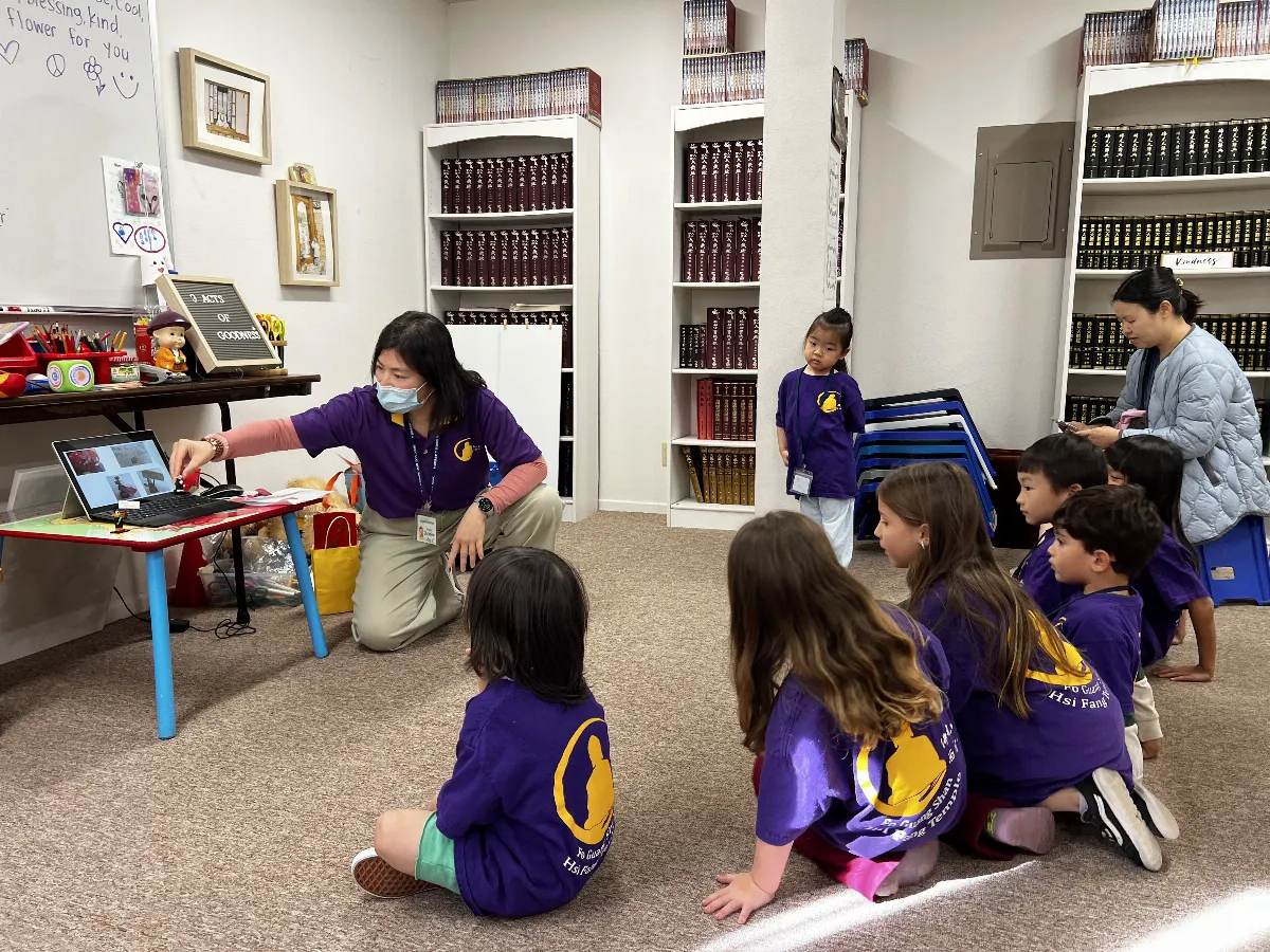 Valentine’s Day Inspires Gratitude and the Practice of the Three Acts of Goodness at Hsi Fang Temple