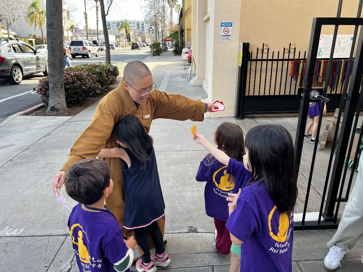 Valentine’s Day Inspires Gratitude and the Practice of the Three Acts of Goodness at Hsi Fang Temple
